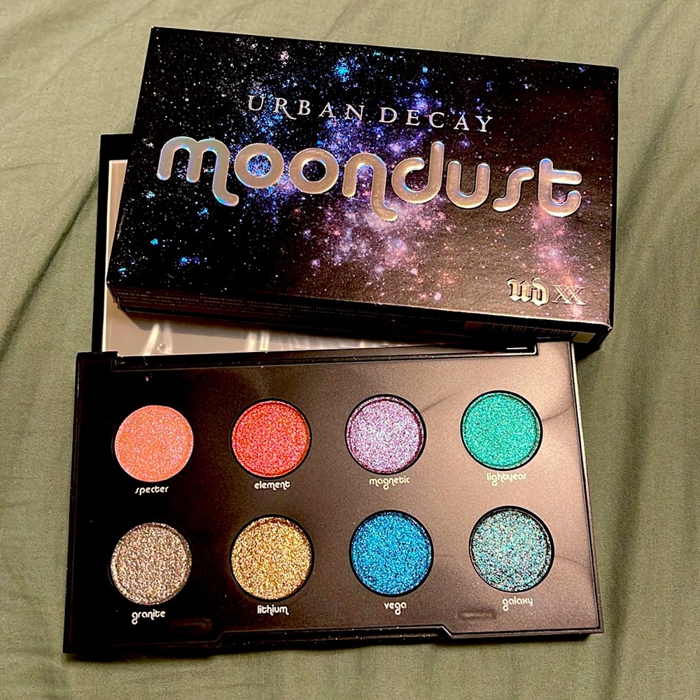 Urban Decay Moondust palette